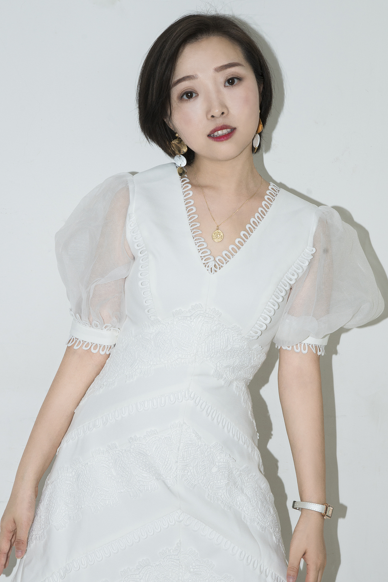 白与黑（图ZMTU0OTUwODY4） - 人像摄影 - 站酷设计师chenmiao1107原创素材 - 站酷ZCOOL