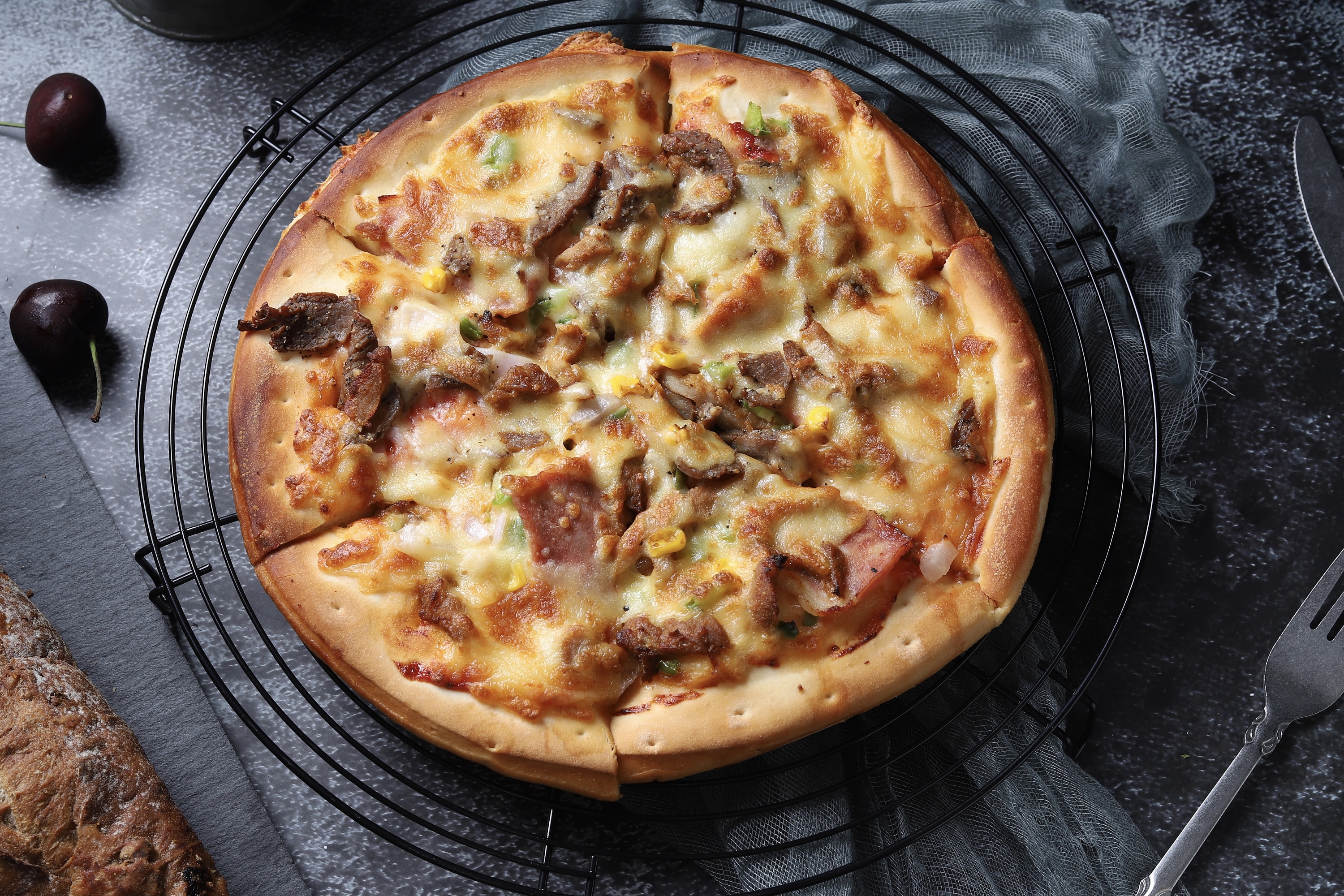 披萨拍摄|摄影|美食摄影|王三岁222 - 原创作品 - 站酷 (zcool)