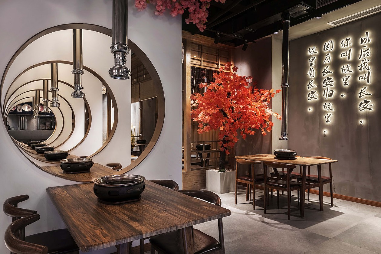 日式烤肉店诱惑你的味蕾