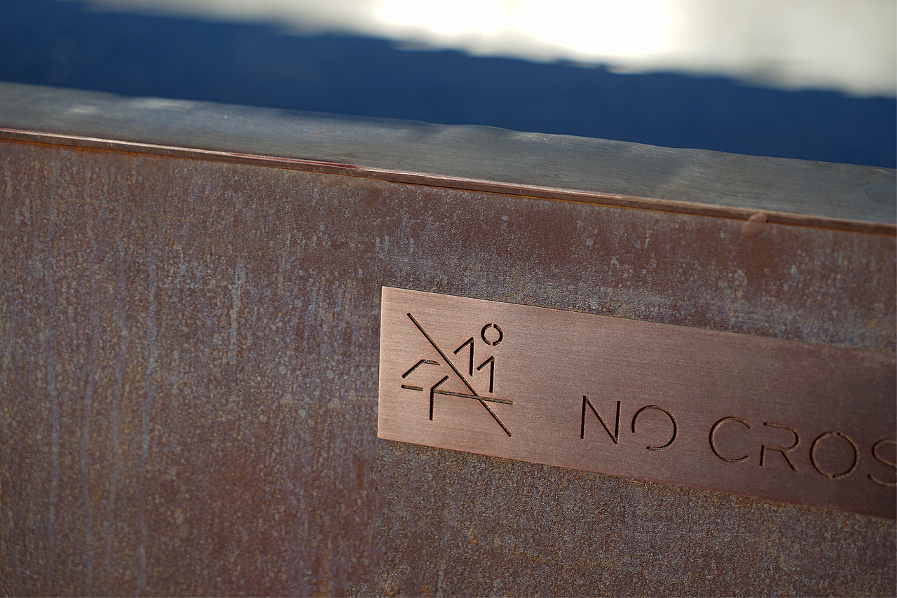 滇池半山山海美术馆导视系统设计