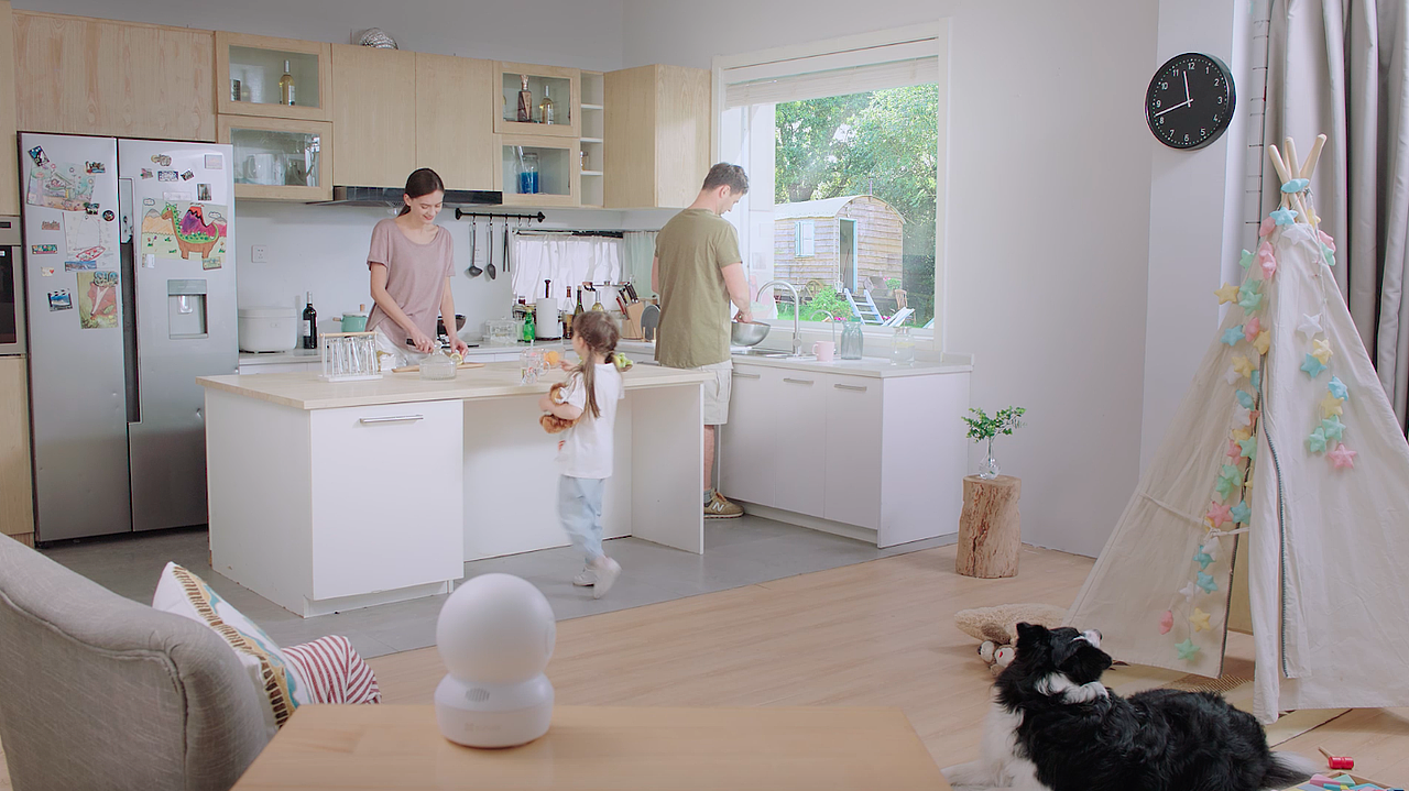 萤石智能摄像机