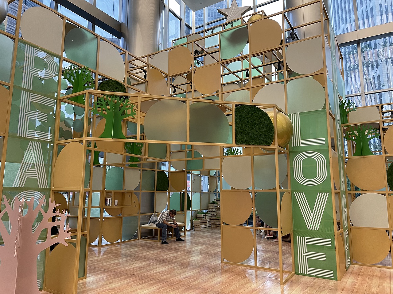 简约商务商业美陈