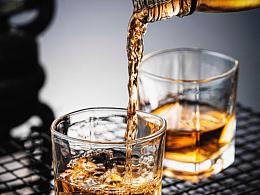 酒杯