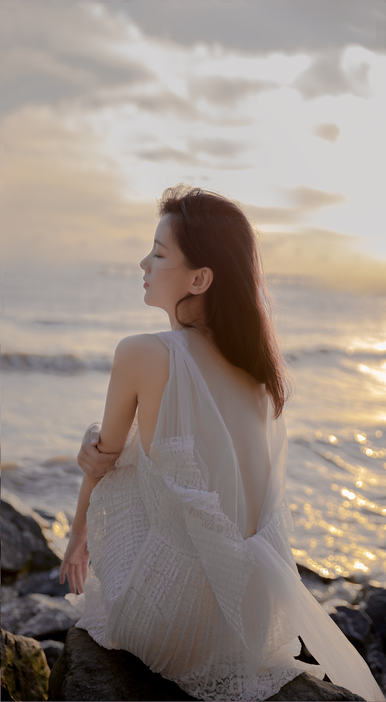 海边栖息的美人鱼（图ZMjE4Njg5MzA0） - 人像摄影 - 站酷设计师奕小筱原创素材 - 站酷ZCOOL