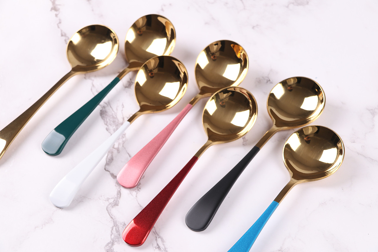 C03-餐具\V28短柄小勺子