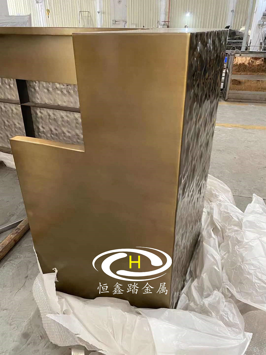 金属不锈钢吧台佛山不锈钢弧形吧台厂家背后的思想内涵