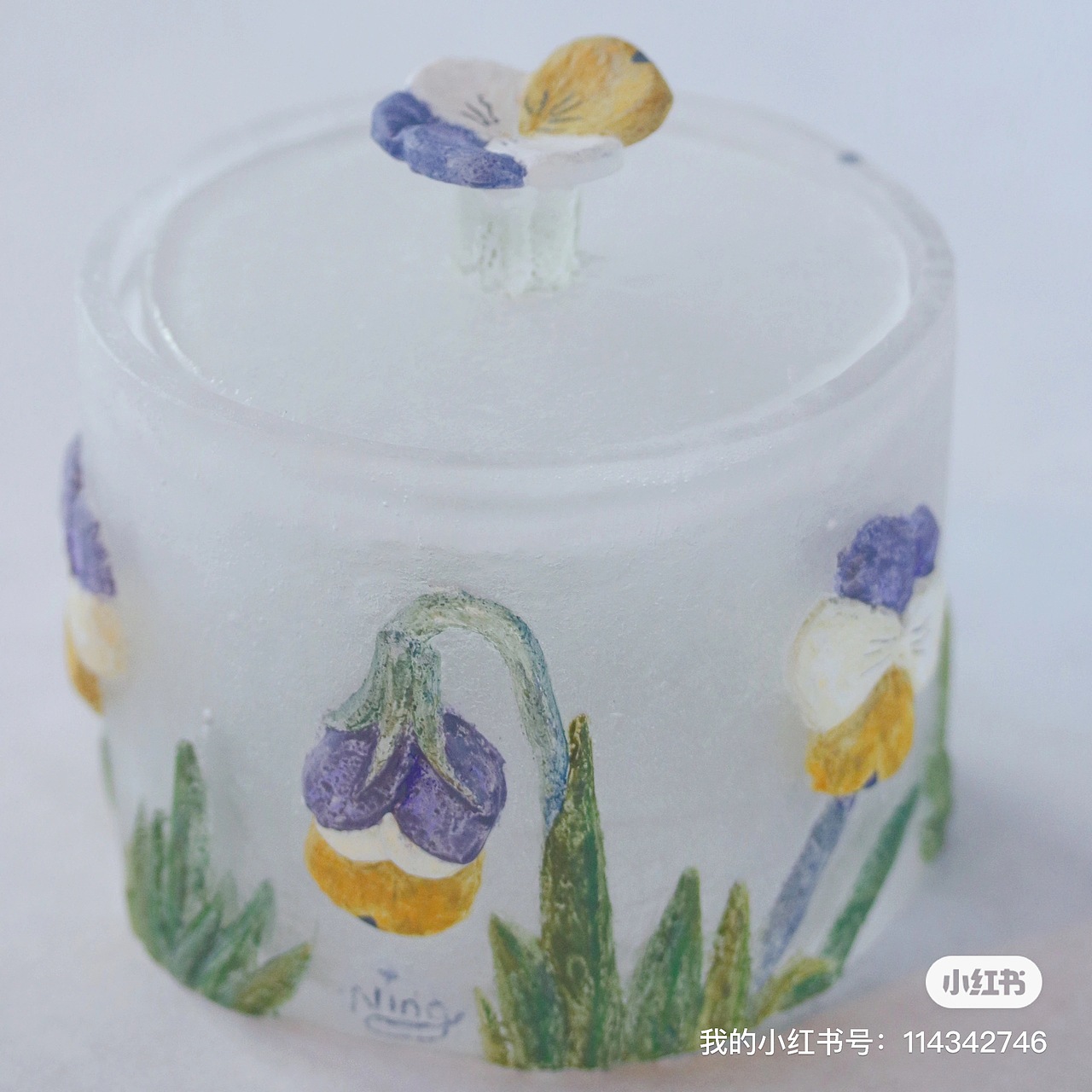 琉璃雕塑- 三色堇玻璃罐