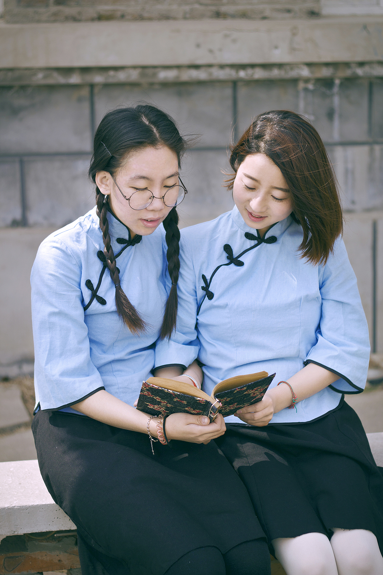 再见了不会再有的日子（图ZNTA4MTM1MDQ=） - 人像摄影 - 站酷设计师又圆仔原创素材 - 站酷ZCOOL