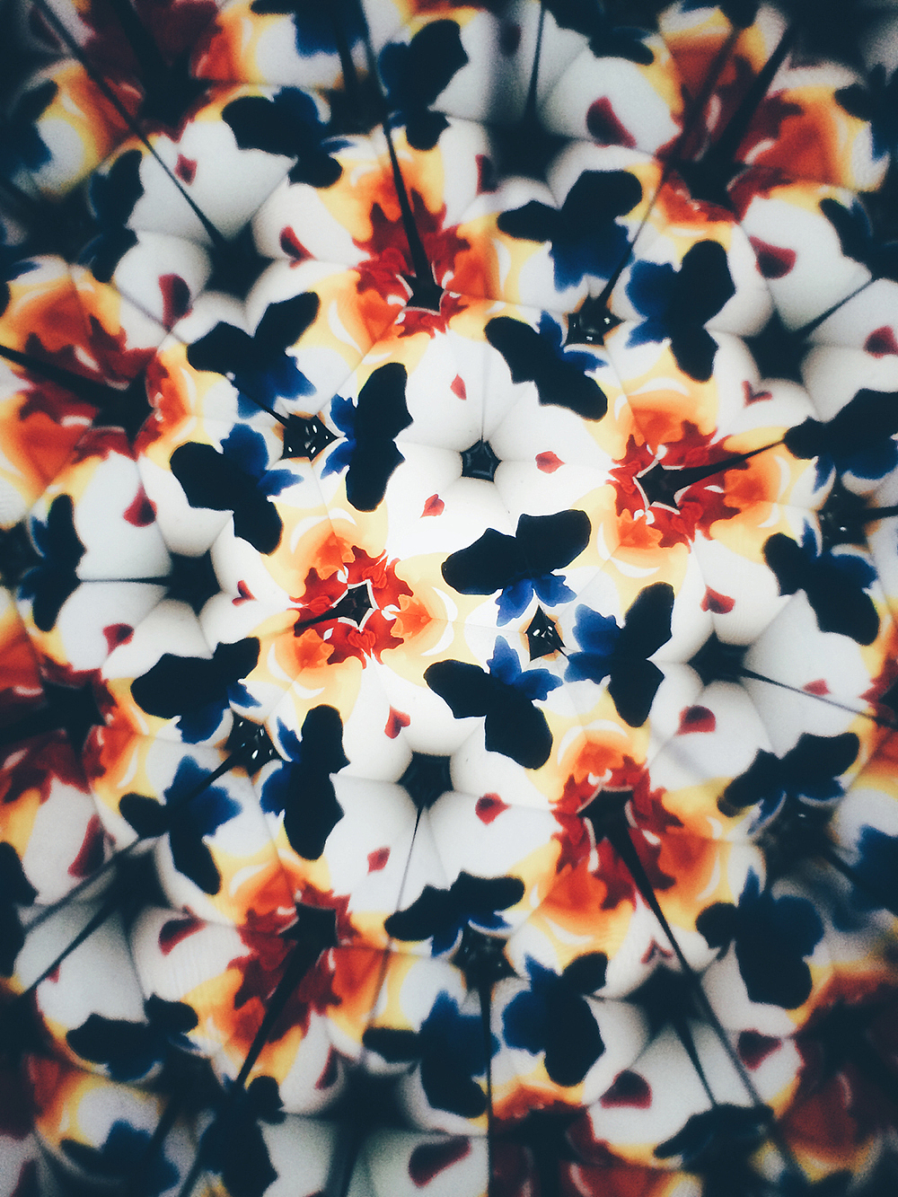 万花筒里的世界（图ZMjU0Nzc0ODA=） - 产品摄影 - 站酷设计师KIKI7_原创素材 - 站酷ZCOOL