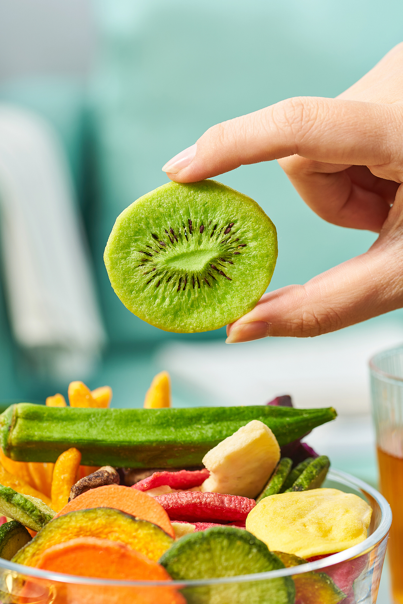 果蔬脆蔬菜干水果干零食礼盒萝卜干秋葵拍摄