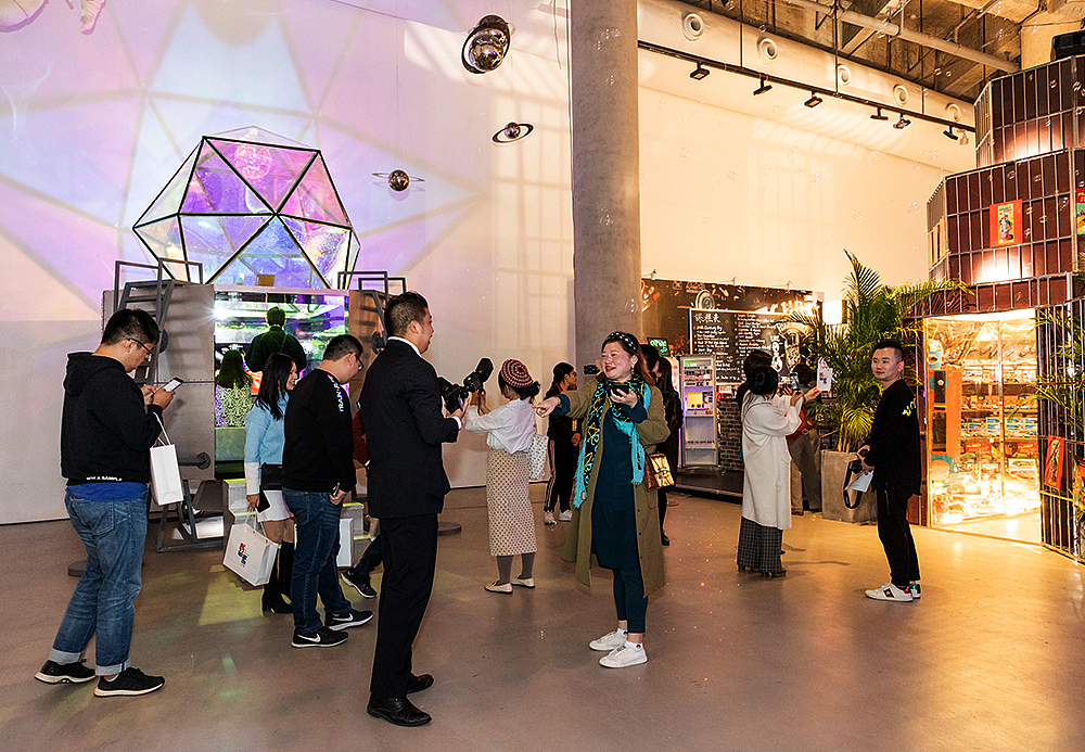 微众银行—“我们的家当All We Love”全国巡展 深圳站（图ZMTkzNzYyOTg4） - 其他三维 - 站酷设计师不是美术馆原创素材 - 站酷ZCOOL