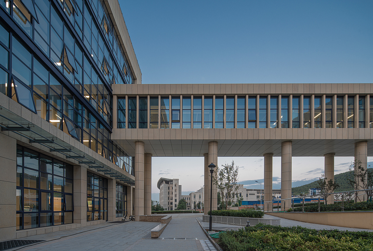 济南市传染病医院新院区(山东省公共卫生临床中心)