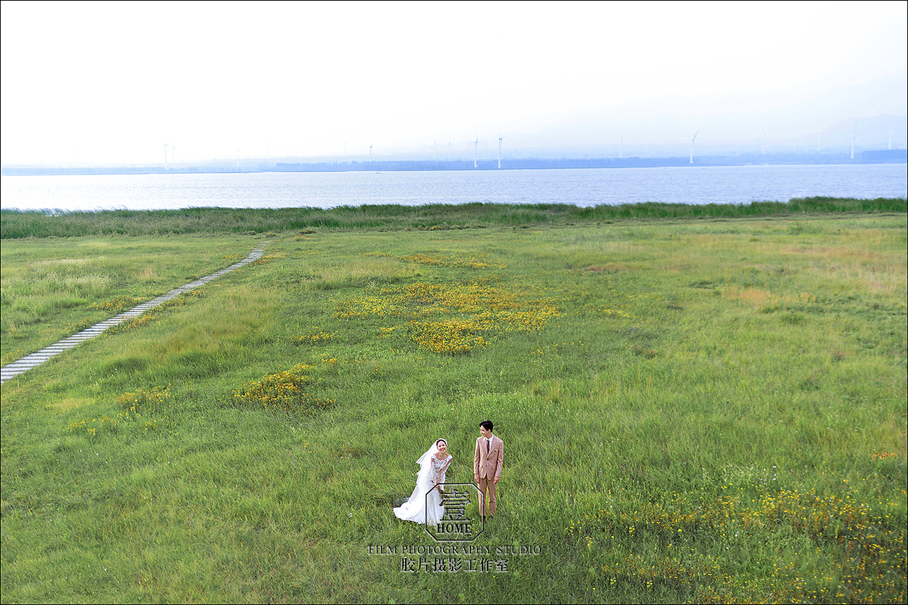 婚纱照｜以自然为灵感源，给生活写满诗意～（图ZMjg3MjA4NjA0） - 婚礼摄影 - 站酷设计师壹HOME摄影工作室原创素材 - 站酷ZCOOL