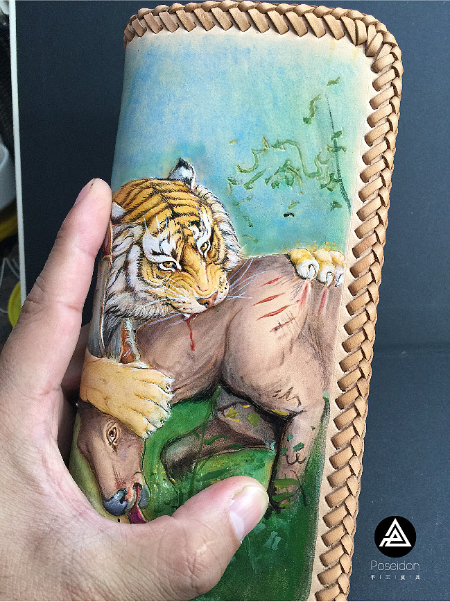 Poseidon臻 藏 私人订制-猛虎逐鹿（图ZNzg2MDY2MDg=） - 工艺品设计 - 站酷设计师945124原创素材 - 站酷ZCOOL