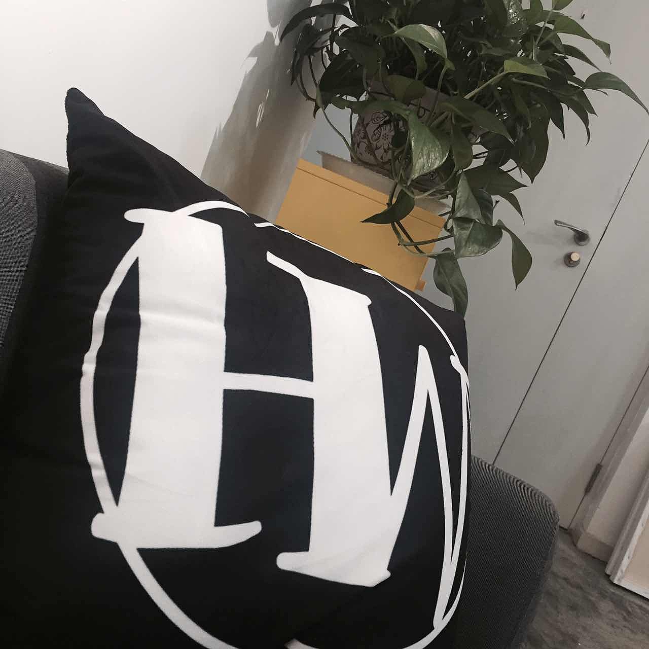 畫會兒畫吧?。▓DZNTM0MDYyOTY=） - 商業(yè)插畫 - 站酷設(shè)計師機(jī)智的小吱吱原創(chuàng)素材 - 站酷ZCOOL