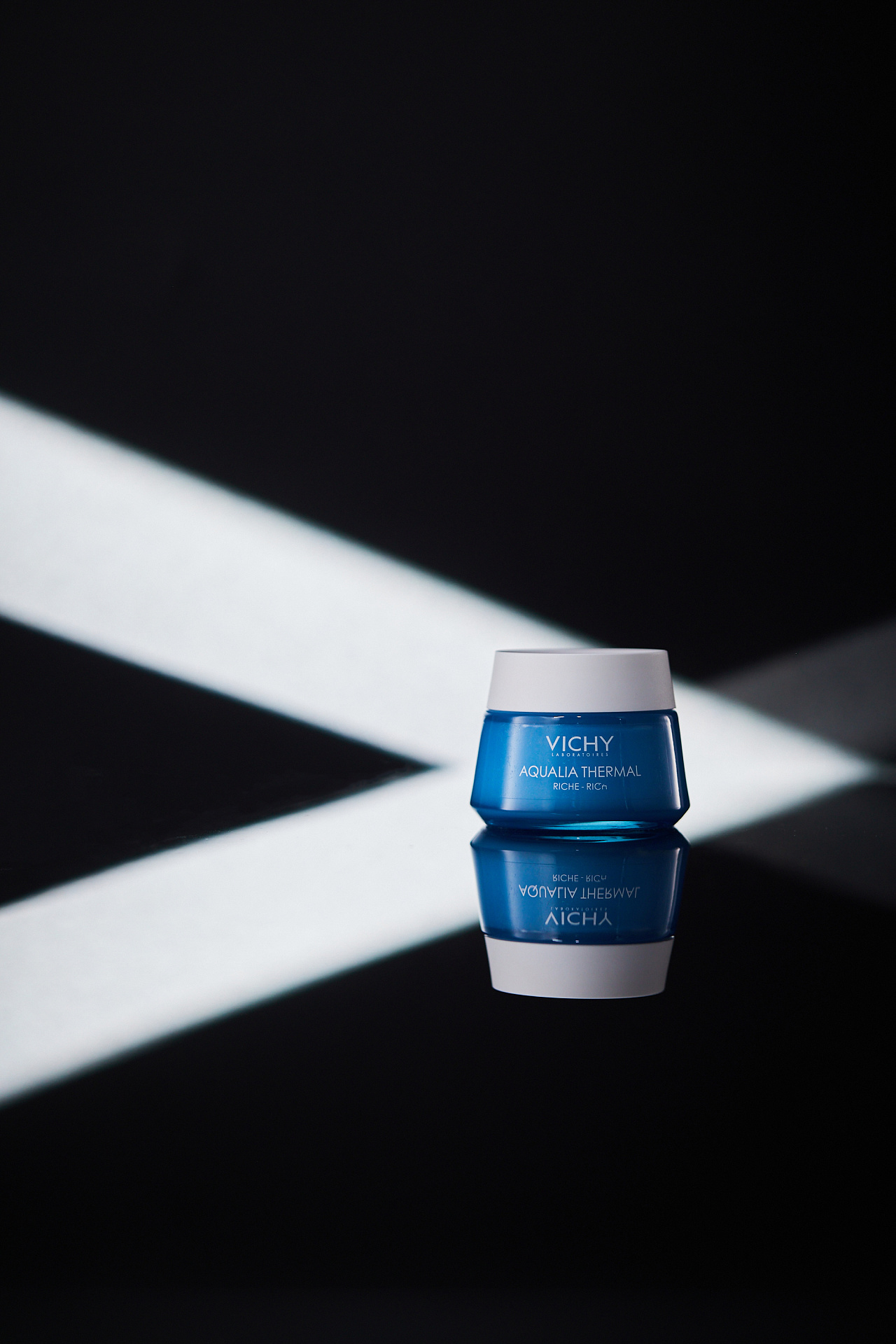 化妆品/护肤品静物摄影——微姿vichy
