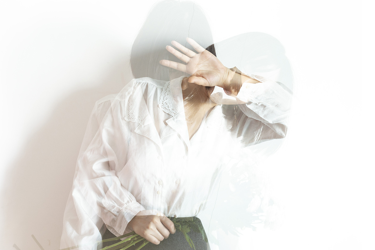 she’s dead 。