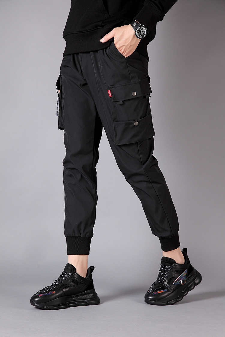 鞋类摄影 淘宝拍照 潮酷男鞋拍摄 脚模拍图