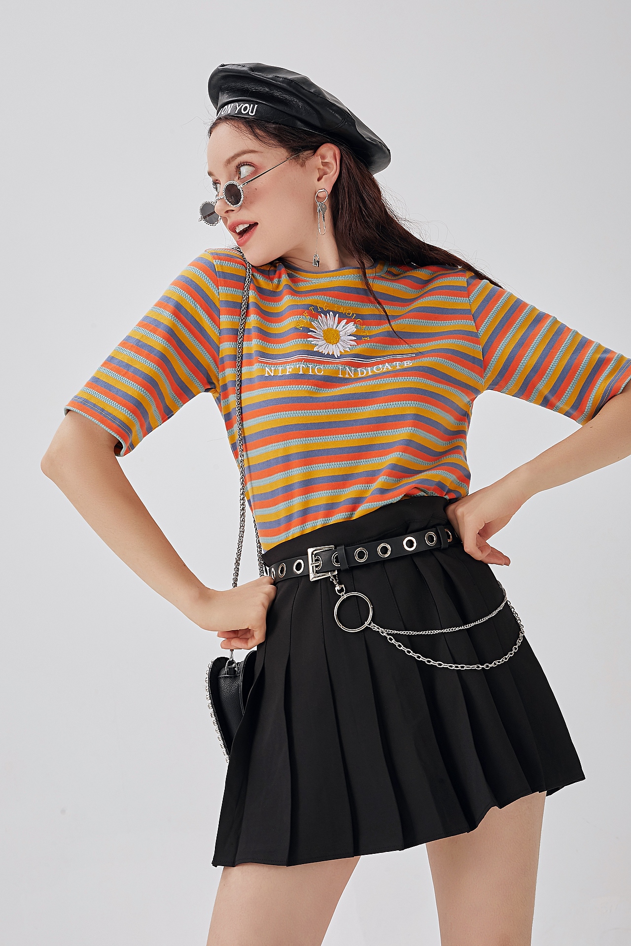 3月份的现在才能发（图ZMjA2Njg3NTg0） - 人像摄影 - 站酷设计师我有很多猫原创素材 - 站酷ZCOOL