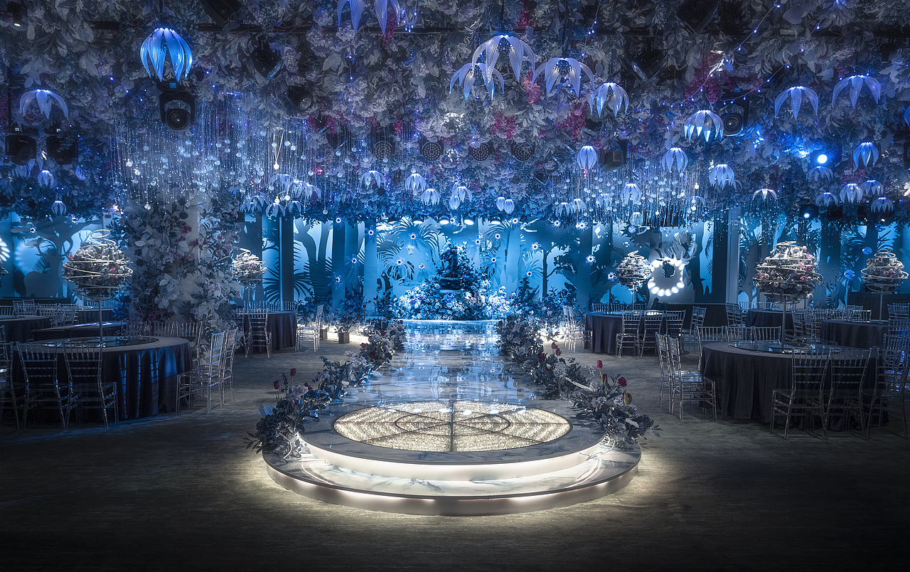 【图片】哈尔滨酒店宴会厅环境空间摄影