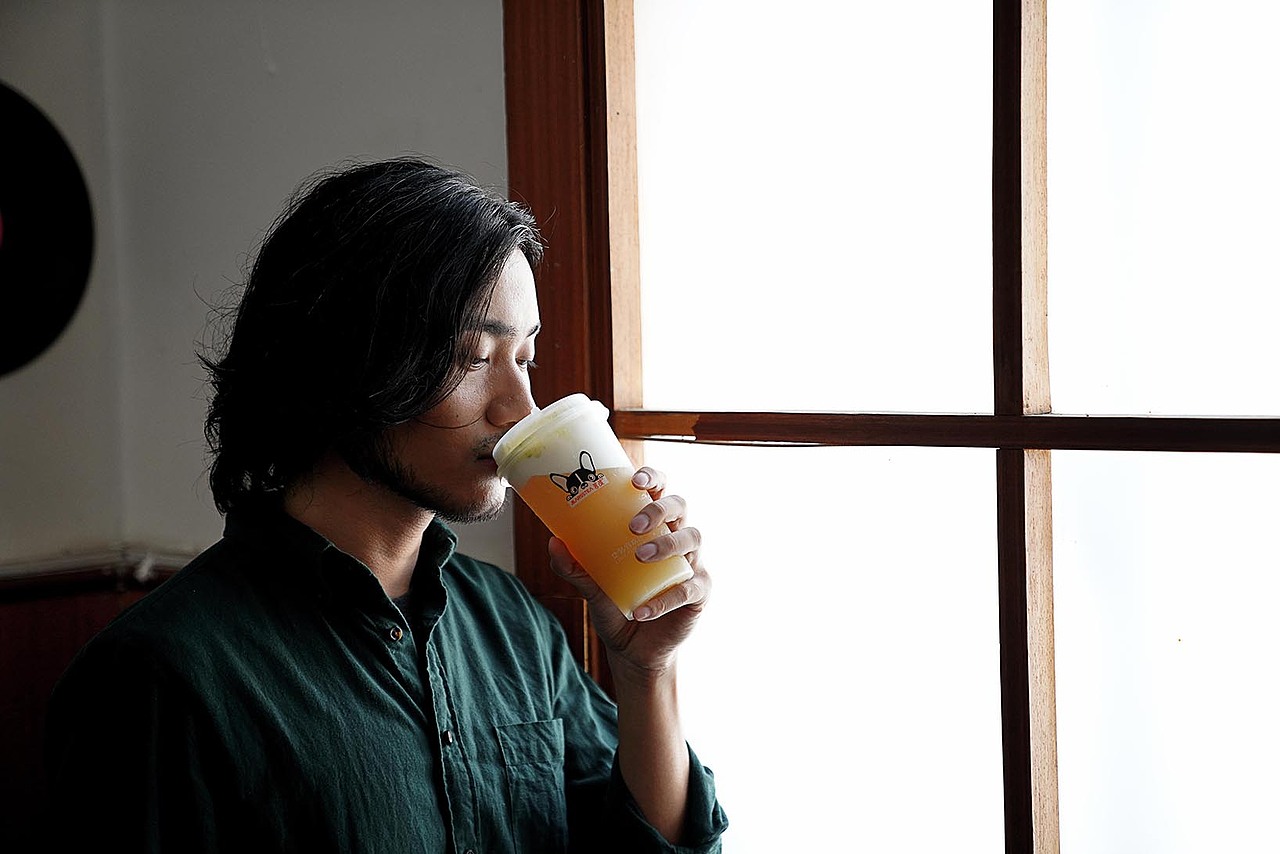 人像（圖ZMTY1MDU2NTYw） - 品牌 - 站酷設(shè)計(jì)師屎粑粑先生原創(chuàng)素材 - 站酷ZCOOL