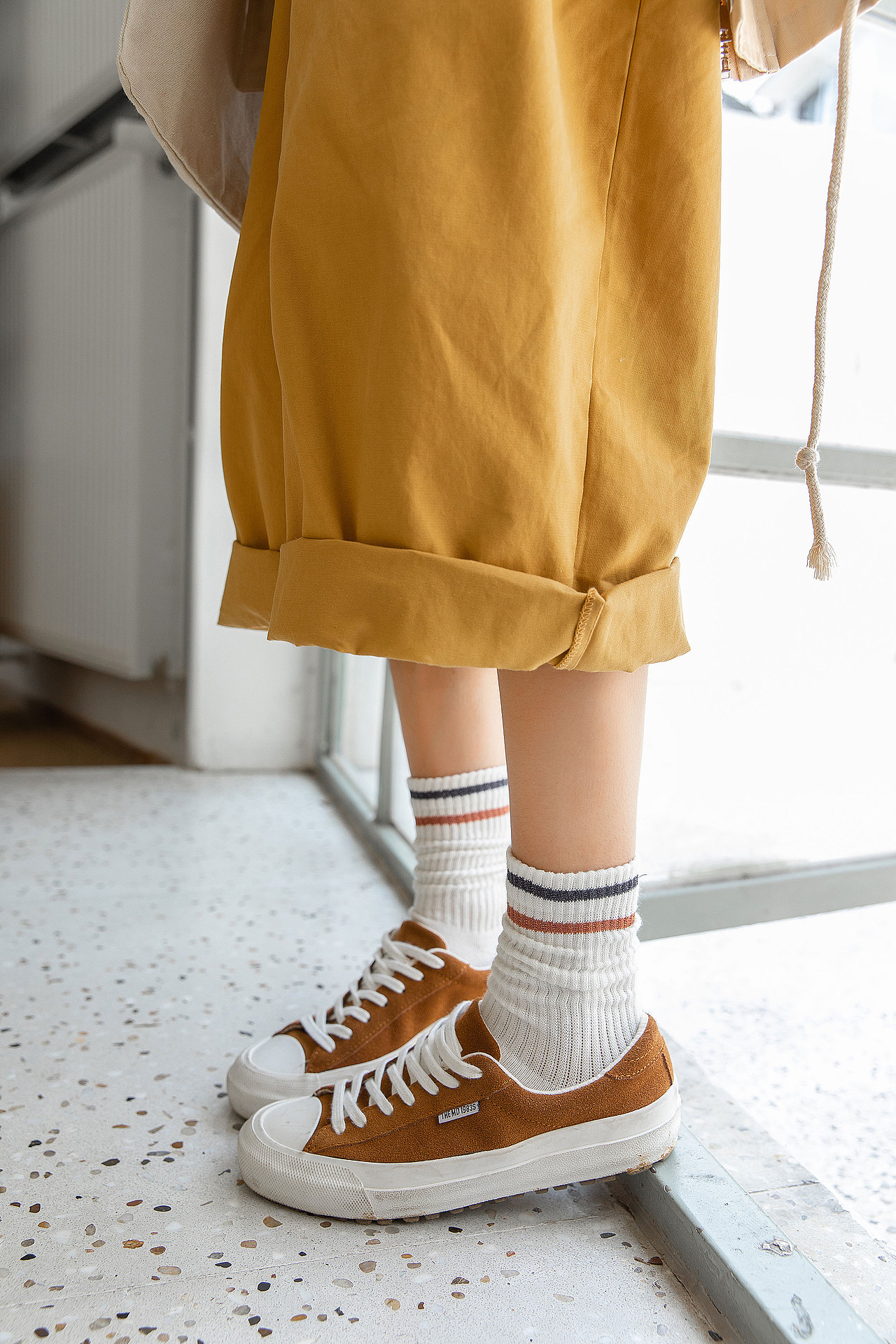 2019秋冬堆堆女袜日系袜子（图ZMTk0OTk4NDIw） - 人像摄影 - 站酷设计师承影摄计原创素材 - 站酷ZCOOL