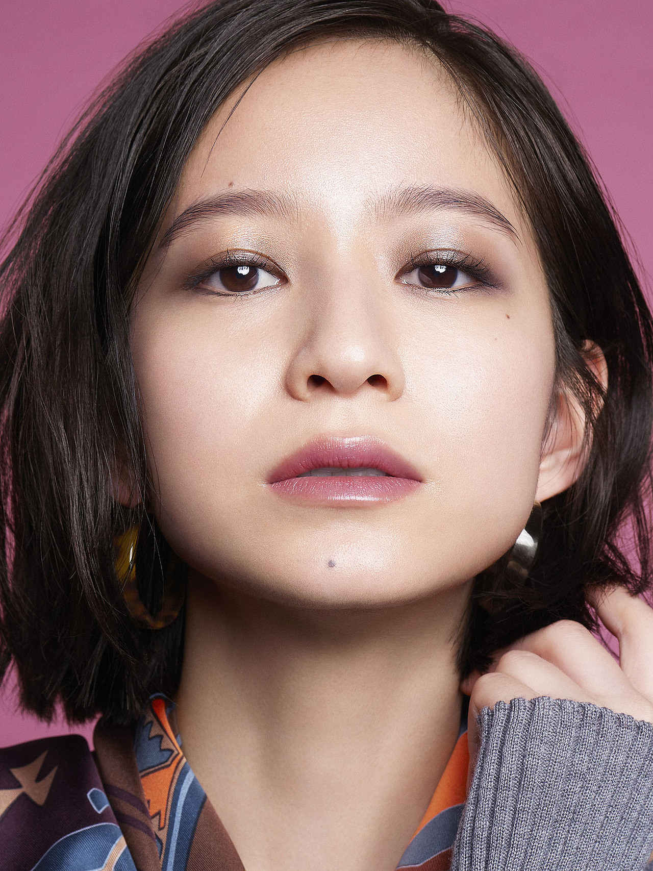 《NYLON 尼龙》杂志妆面拍摄|SESTUDIO摄影（图ZMTkyMzI2Njc2） - 人像摄影 - 站酷设计师STUDIOSE原创素材 - 站酷ZCOOL