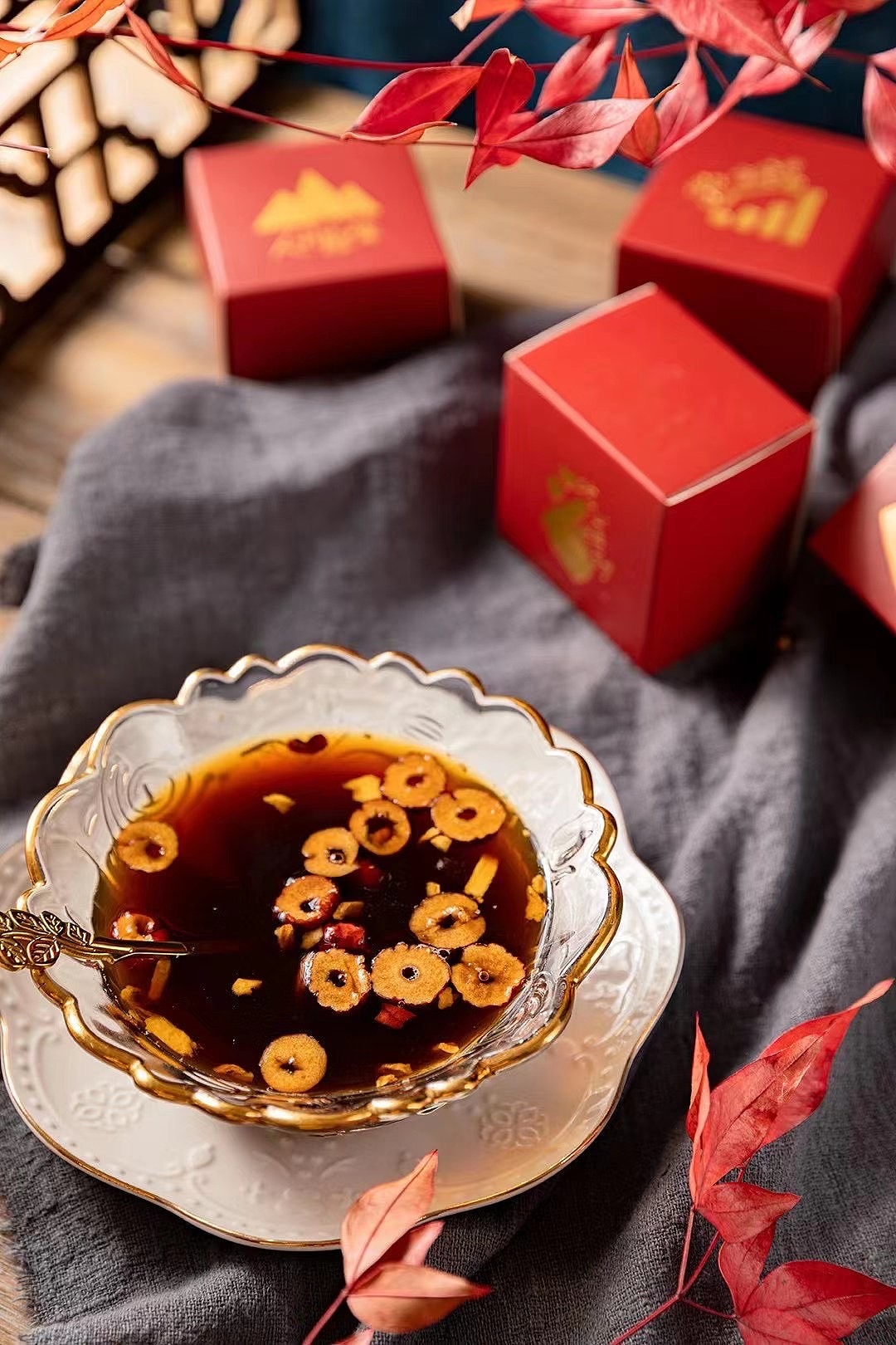 原创:手绘黑糖姜茶礼盒包装设计