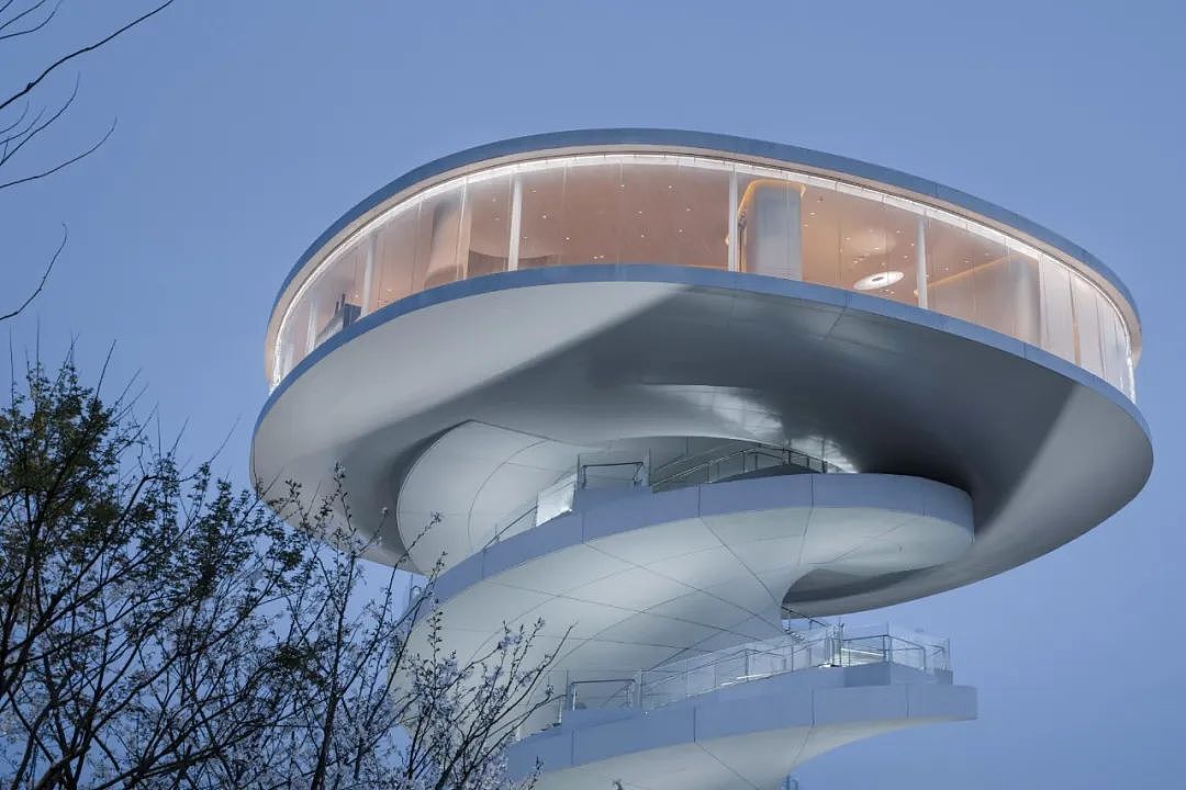 世纪水岸鸟屿浮云