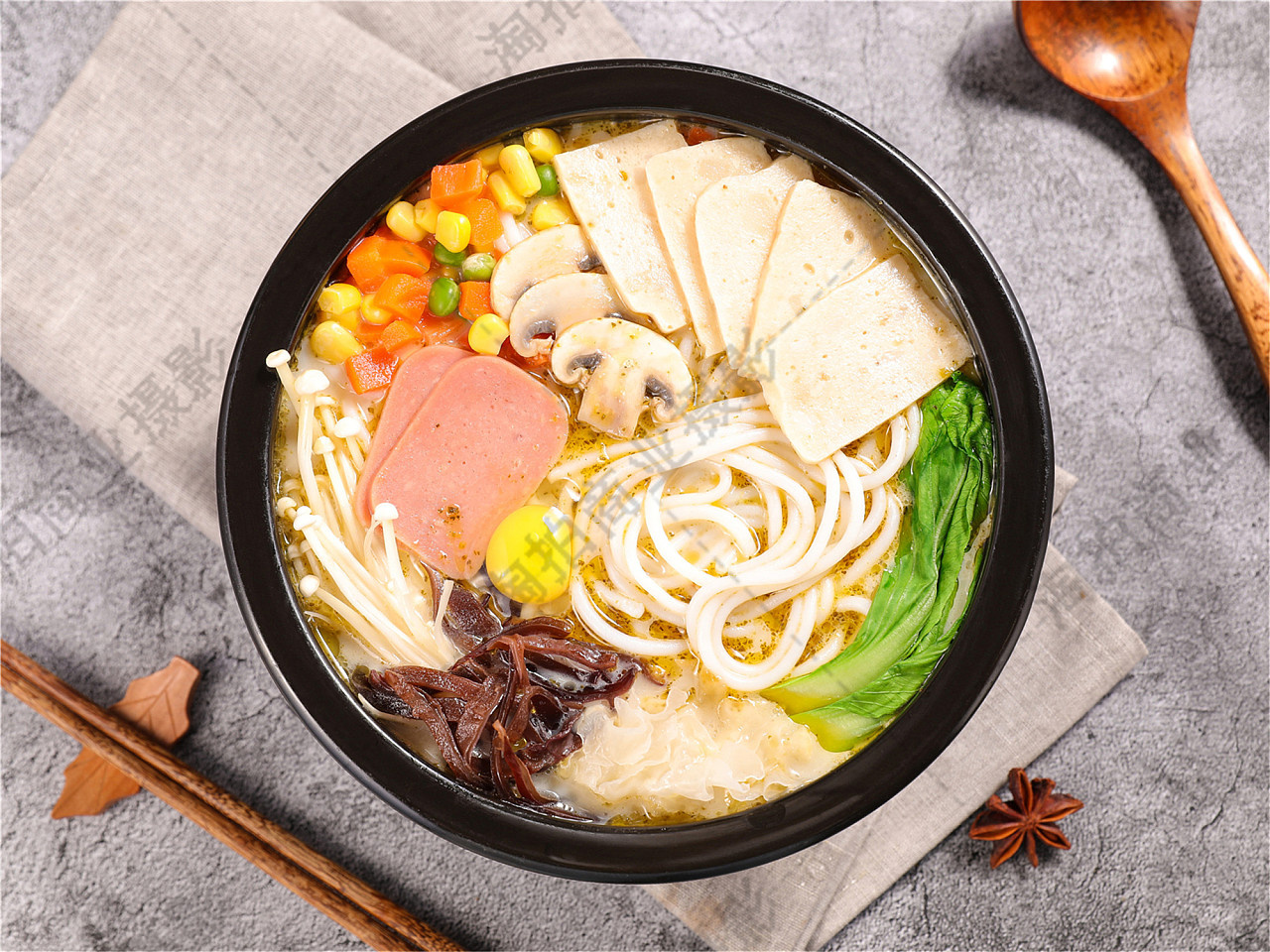 砂锅米线的做法_【图解】砂锅米线怎么做如何做好吃_砂锅米线家常做法大全_霍海博_豆果美食