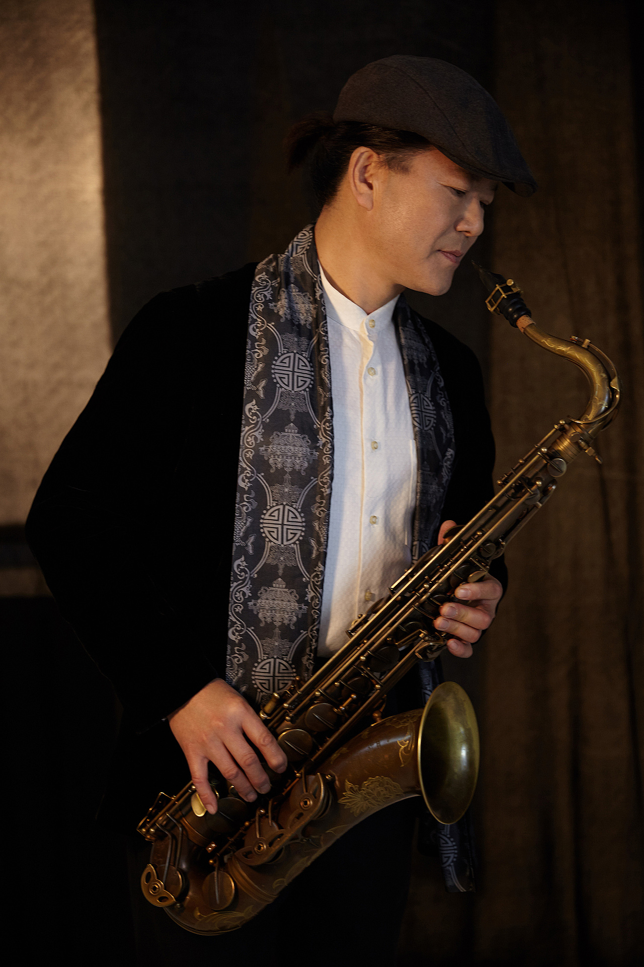 韦笙堡萨克斯代言人杜银鲛老师形象大片拍摄教程|摄影|人像摄影|服装