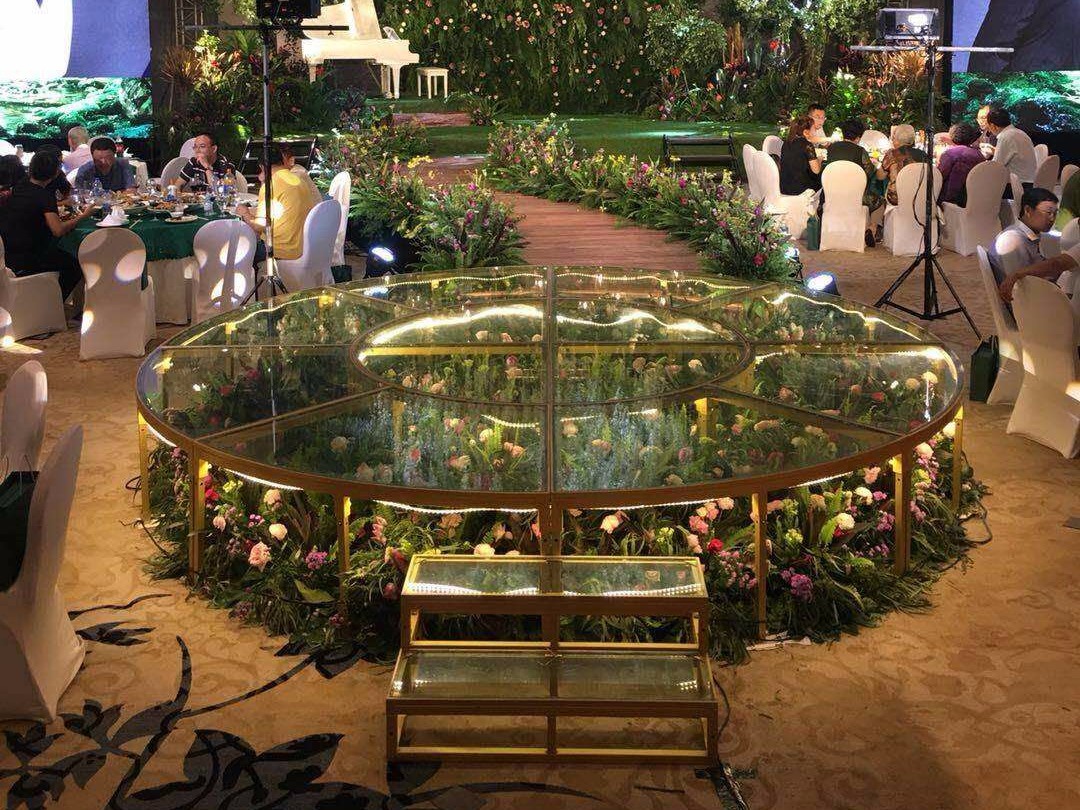 婚礼玻璃舞台 圆形玻璃舞台 婚庆道具|摄影|其他摄影|猫哥A - 原创作品 - 站酷 (ZCOOL)