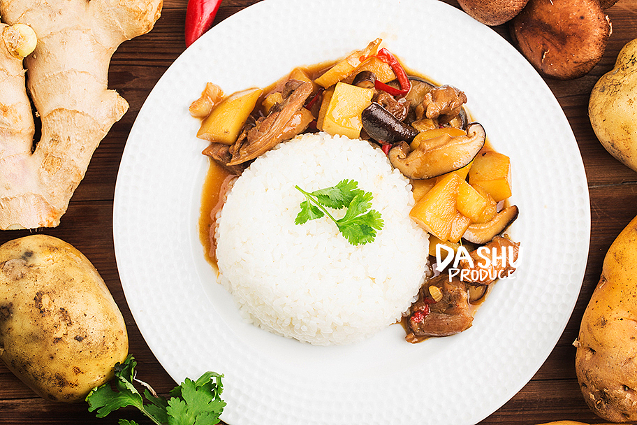 达叔美食摄影记-土豆香菇焖鸡肉