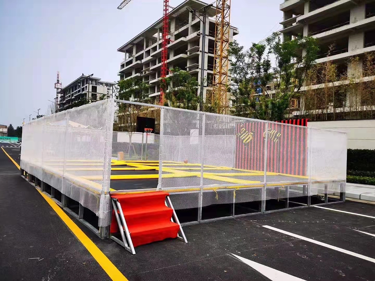 真人娃娃机出租 真人抓娃娃机 真人吊挂娃娃机出租