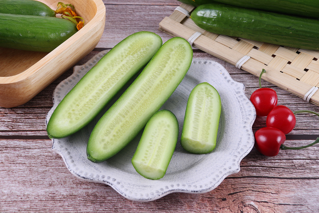 B07水产生鲜\C08-新鲜蔬菜\V18乳瓜