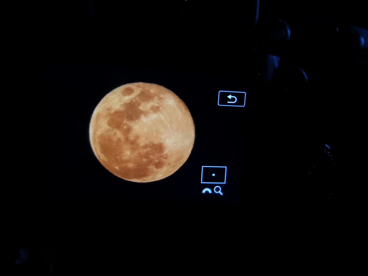 西昌学摄影找哪家?西昌王老师摄影基础班日常拍摄花絮