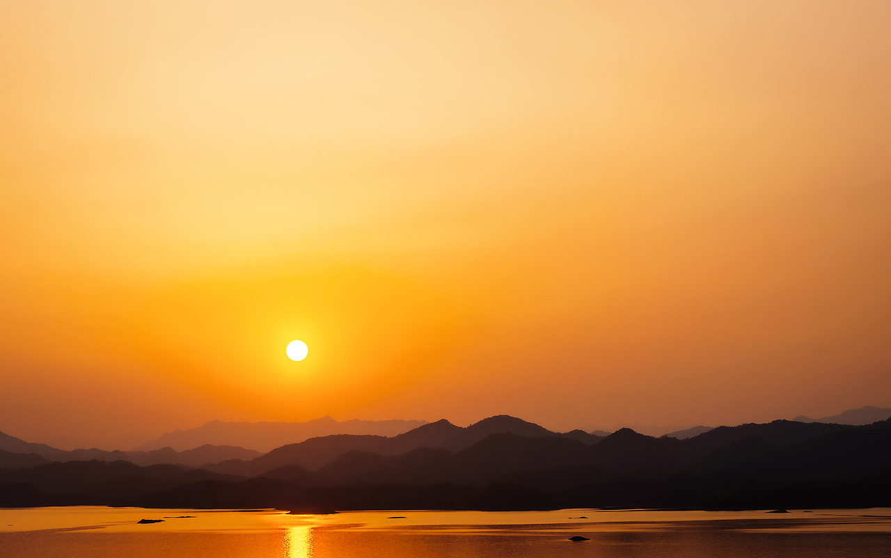 千岛湖日落时刻