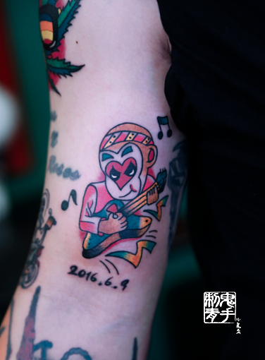 鬼手纹身小鬼店