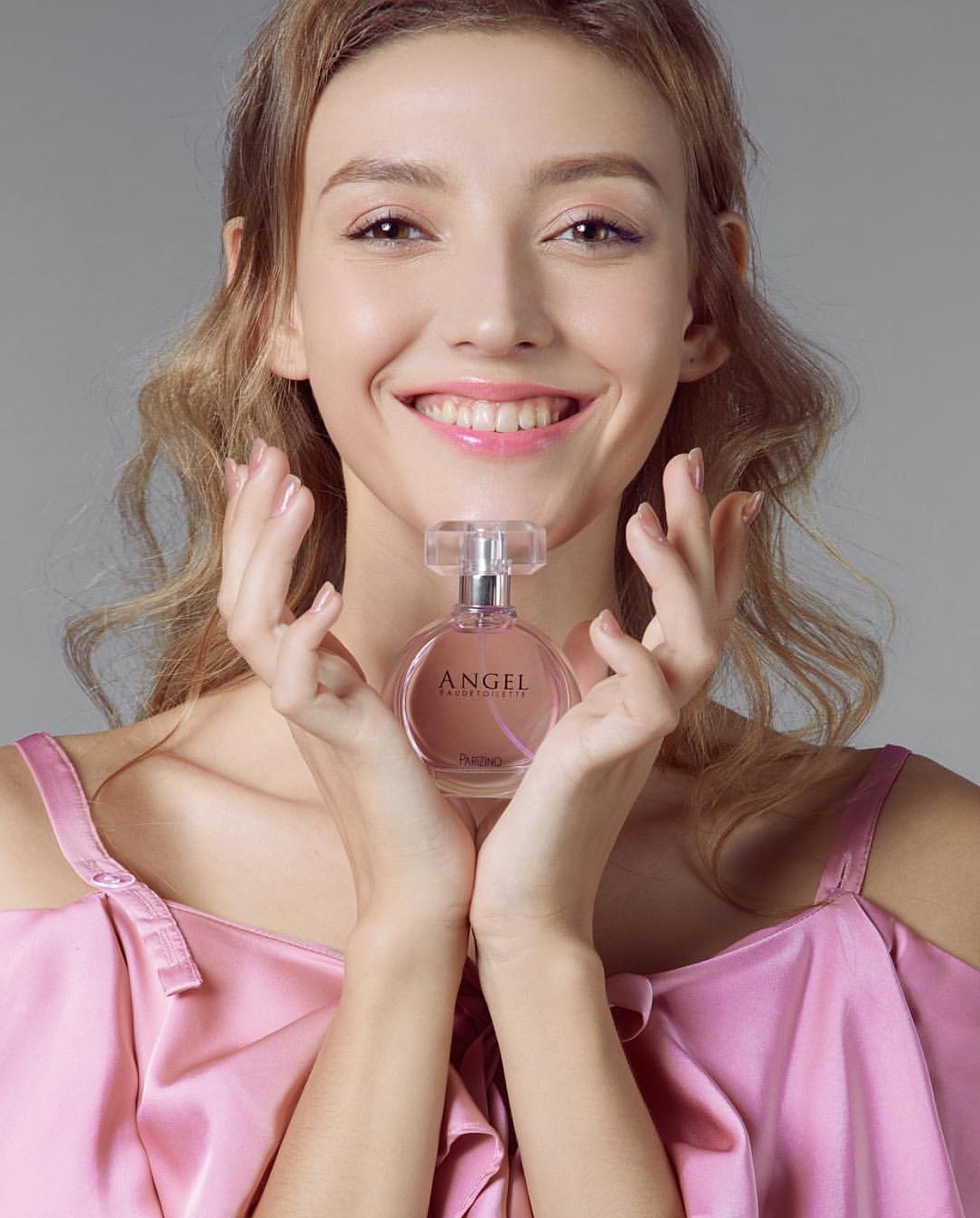 香水拍摄|平面|品牌|外模经纪人yana_原创作品-站酷zcool