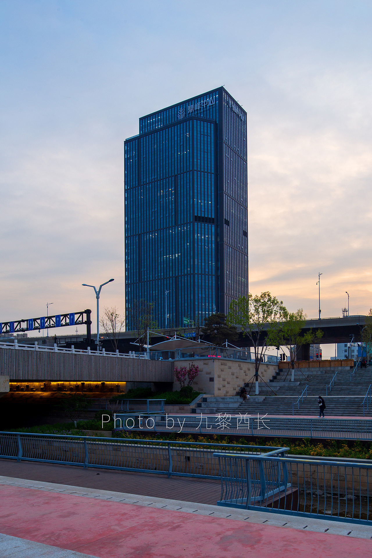 济南城市建筑摄影-万象城-鼎峰中心-历下区政府-五指山（图ZMjQ5NjExNDY4） - 环境/建筑摄影 - 站酷设计师CityWalkers原创素材 - 站酷ZCOOL