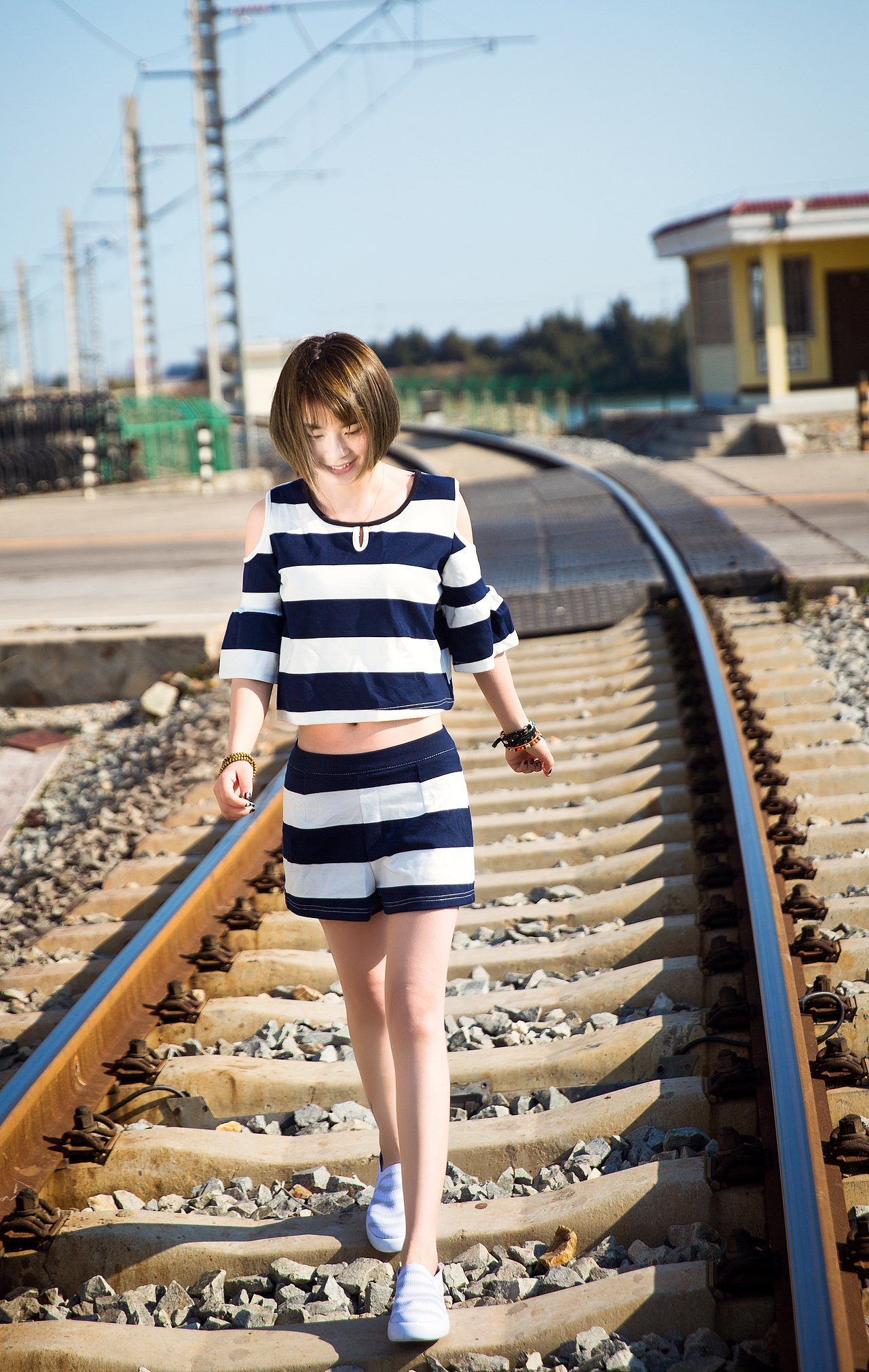 于淡泊中,平和自在。