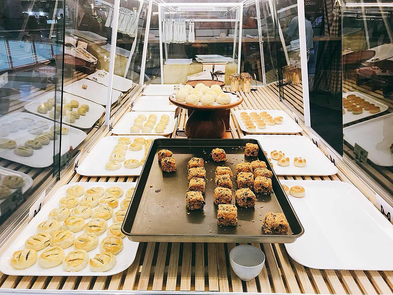 稻香村 北京自助甜品店 稻田日记（图ZMTMzMDIyNjg0） - 产品摄影 - 站酷设计师餐火豹餐饮策划原创素材 - 站酷ZCOOL