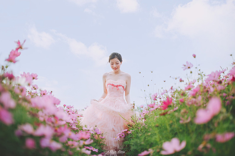 挽起彩虹的衣裳，追寻花朵的天堂（图ZODc0MzU1NzI=） - 人像摄影 - 站酷设计师敏elena原创素材 - 站酷ZCOOL