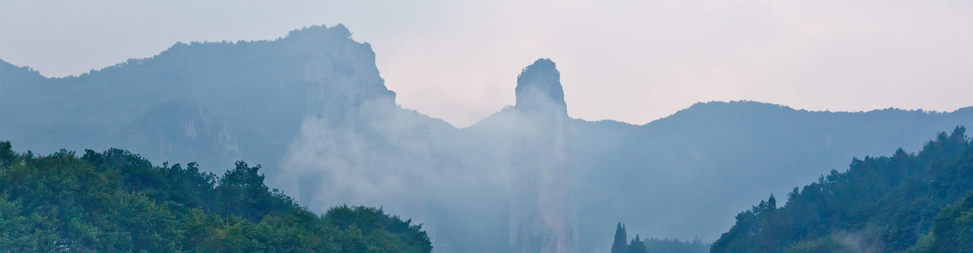 心最初的個(gè)人主頁（背景預(yù)覽） - 主頁背景設(shè)置 - 站酷設(shè)計(jì)師心最初原創(chuàng)素材 - 站酷ZCOOL
