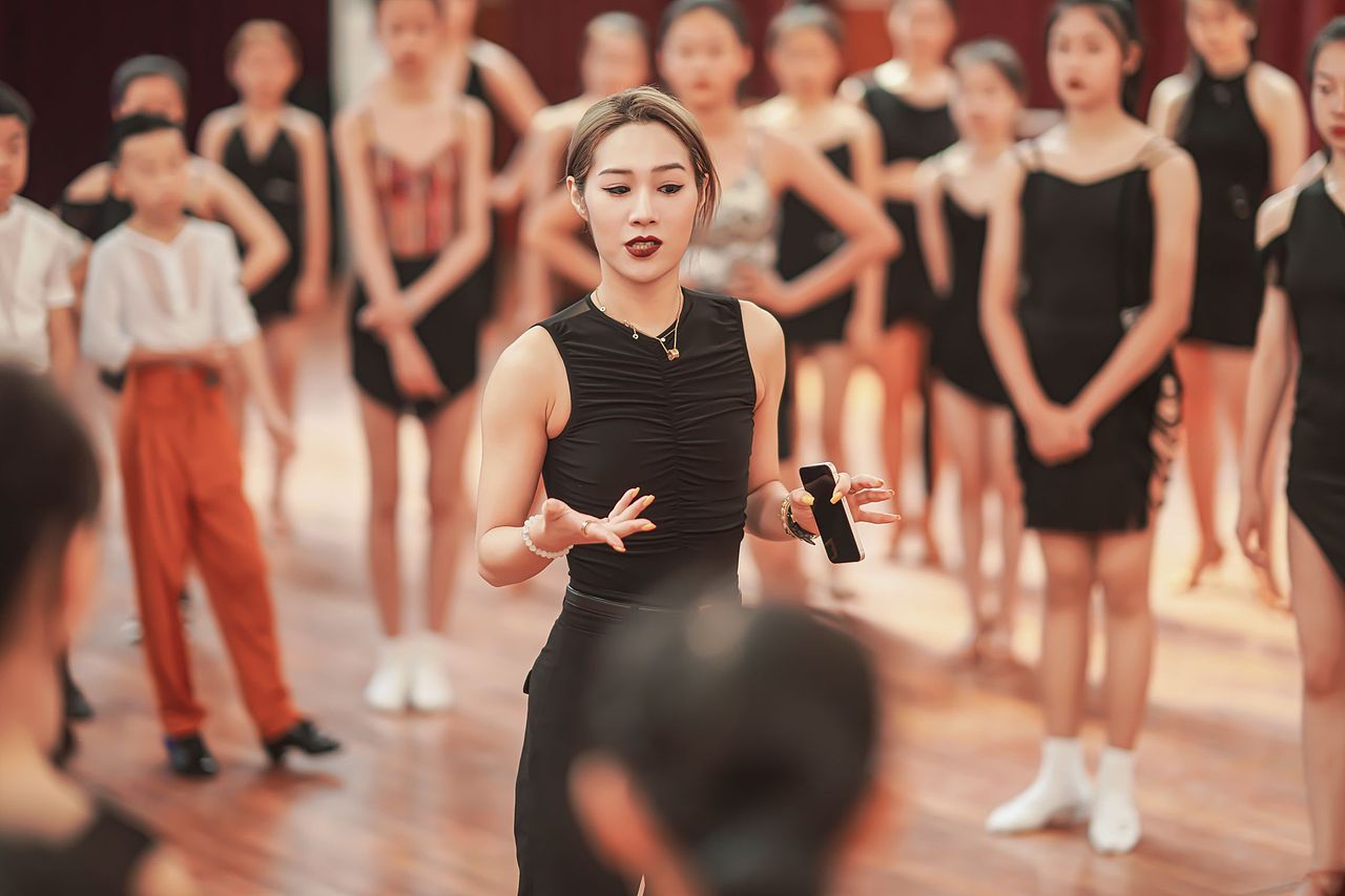 《华嘉舞蹈学院少儿冠军训练营》之上课篇(一)