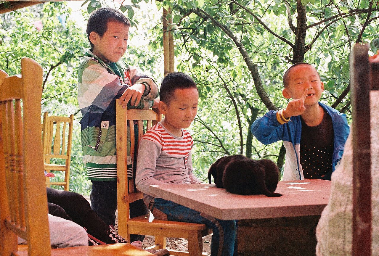 一組膠片（圖ZNjE3NDE2OTI=） - 人文/紀(jì)實(shí)攝影 - 站酷設(shè)計(jì)師等一個(gè)晴天315原創(chuàng)素材 - 站酷ZCOOL