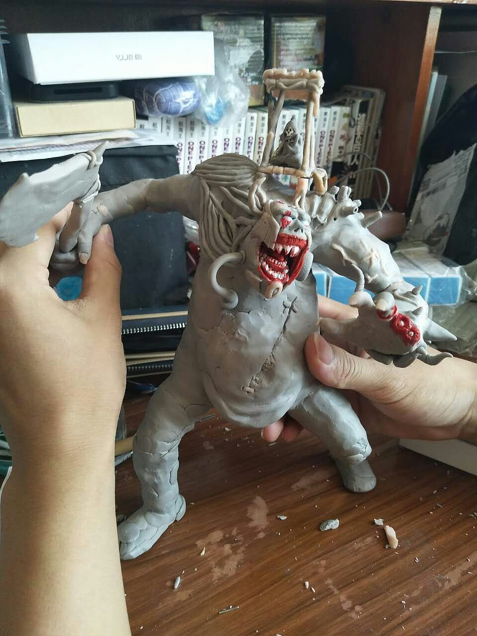 美国土第一次原创手办