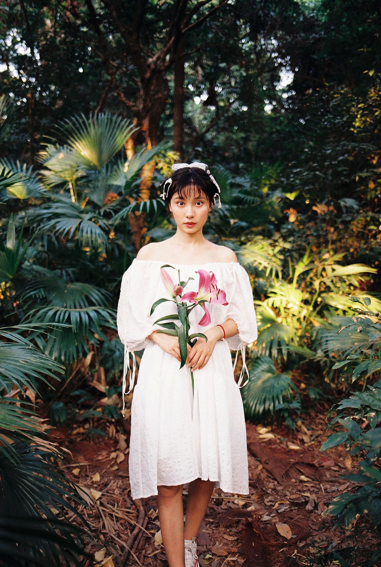 穿白裙子的女孩（图ZMTg5NTY3NDcy） - 人像摄影 - 站酷设计师SOPHY欧尼原创素材 - 站酷ZCOOL