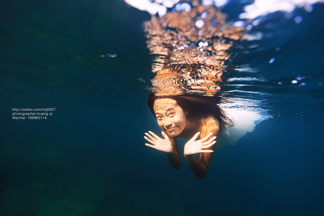 水下摄影（图ZNDUxNTY1NzY=） - 人像摄影 - 站酷设计师摄影师黄棋原创素材 - 站酷ZCOOL