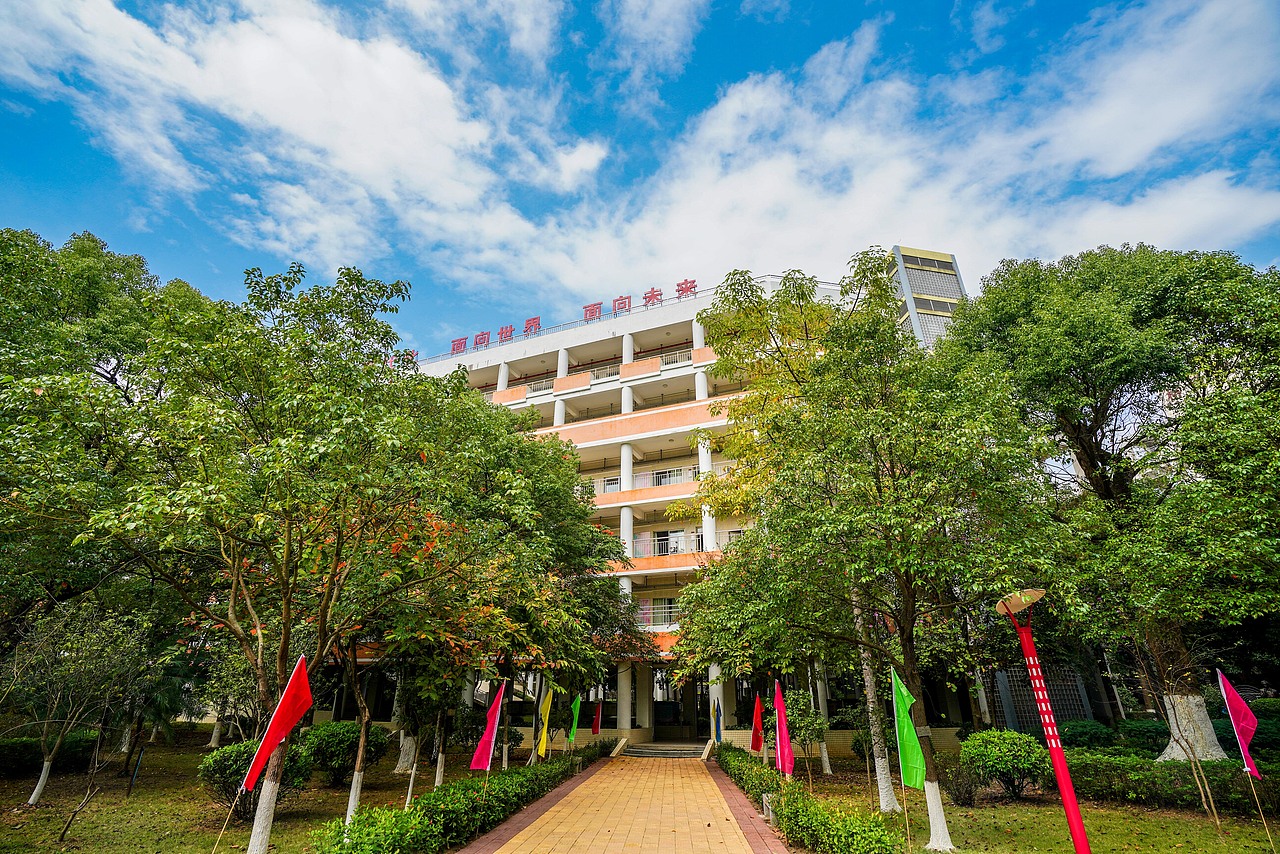 广州增城中学校园篇
